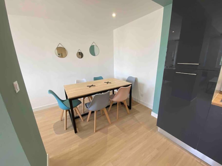 Appartement Familial, 2 Chambres, En Rdc Sur Cour Saint-Florentin (Yonne) Exterior foto