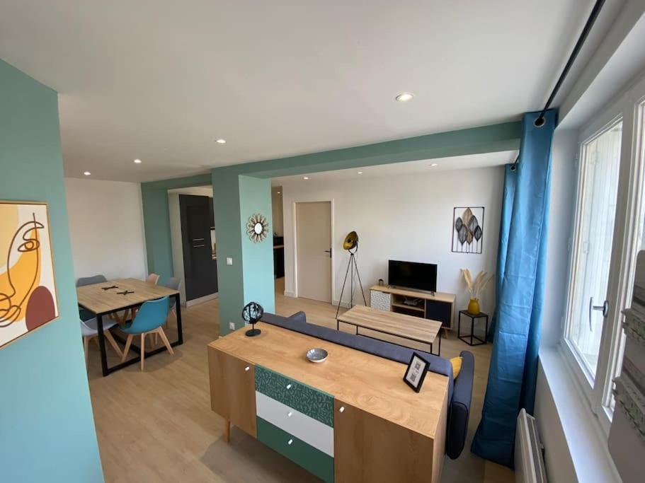 Appartement Familial, 2 Chambres, En Rdc Sur Cour Saint-Florentin (Yonne) Exterior foto